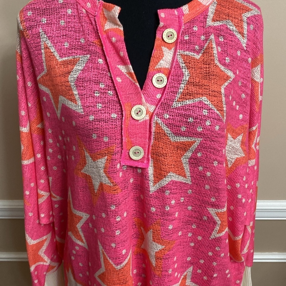 Macaron High Low Top NWOT - Picture 2 of 6